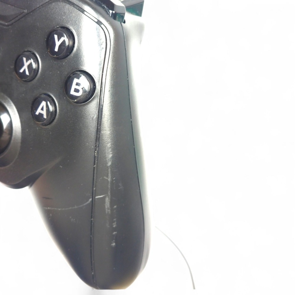 RiotPWR Rotor Riot iOS Wired Lightning Game Controller Tested - Picture 5 of 16